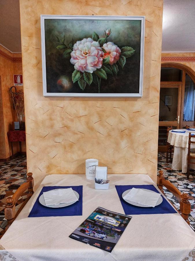 Hotel Residence Sant'Anna Bedonia エクステリア 写真